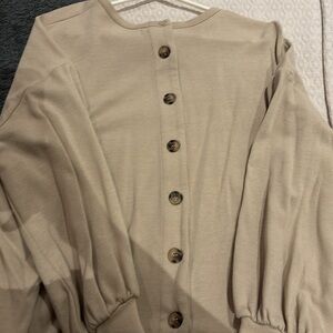 Long sleeve beige buttoned back from Oak+ Fort XL